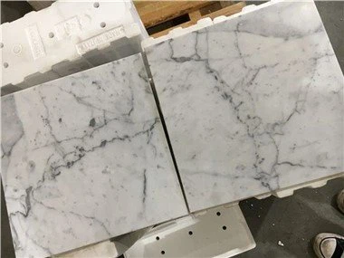 Urlár Cistine Marmar Carrara