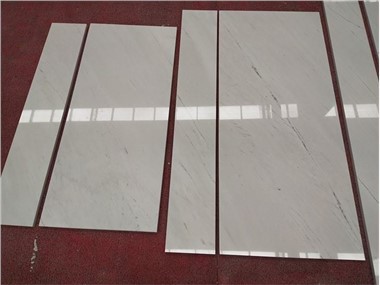 Staighre Marmar Bán