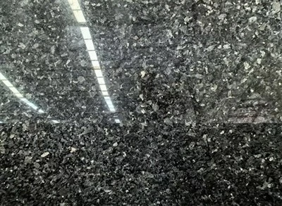 Eibhear Snasta Silver Pearl
